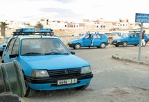 Essaouira : Les chauffeurs de taxi protestent contre l'insécurité Essaouira : Les chauffeurs de taxi protestent contre l'insécurité