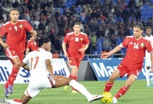 Le Onze national confirme son titre de champion des matches amicaux : Une petite victoire mais pas trop de satisfaction Le Onze national confirme son titre de champion des matches amicaux : Une petite victoire mais pas trop de satisfaction