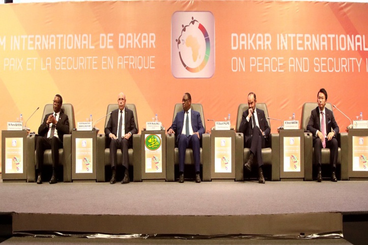 Participation marocaine au Forum de Dakar sur la paix et la sécurité Participation marocaine au Forum de Dakar sur la paix et la sécurité