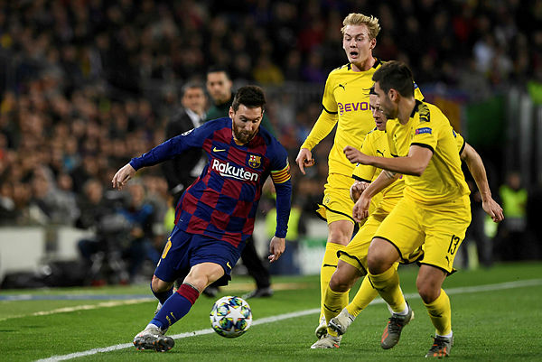 Messi brille et qualifie le Barça, à une semaine du Ballon d'Or Messi brille et qualifie le Barça, à une semaine du Ballon d'Or