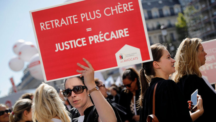 Veillée d'armes en France avant  la semaine de tous les dangers