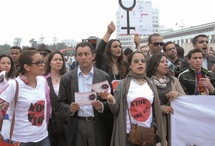 Rassemblement des Femmes libres à Casablanca : Appel à l’abrogation de l’article 475 du Code pénal Rassemblement des Femmes libres à Casablanca : Appel à l’abrogation de l’article 475 du Code pénal