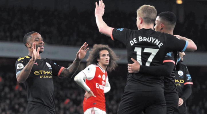 Premier League : City fond sur Leicester et Tottenham sur Chelsea Premier League : City fond sur Leicester et Tottenham sur Chelsea