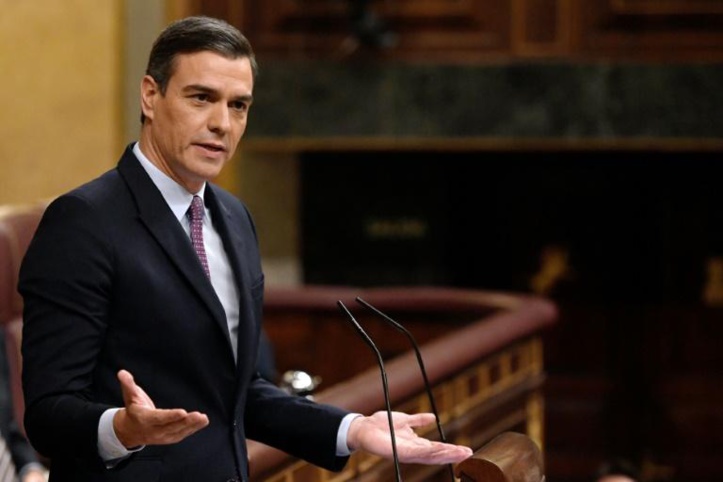 Pedro Sanchez défend sa candidature et le dialogue en Catalogne