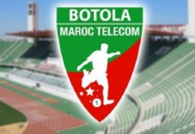 Le WAC accroché et le HUSA défait Le WAC accroché et le HUSA défait