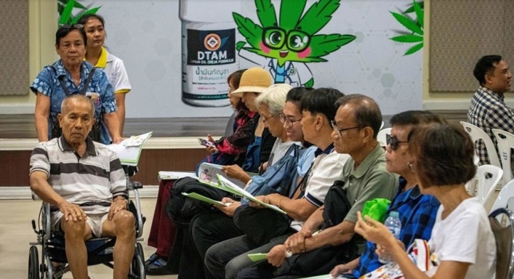 Première clinique mixant cannabis et médecine traditionnelle en Thaïlande Première clinique mixant cannabis et médecine traditionnelle en Thaïlande