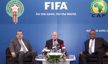 Pour le président de la FIFA, Joseph Blatter : Le programme de développement du football marocain est "ambitieux et réaliste" Pour le président de la FIFA, Joseph Blatter : Le programme de développement du football marocain est "ambitieux et réaliste"