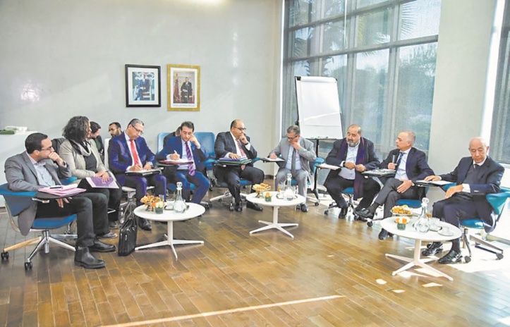 La vision de l’USFP du nouveau modèle de développement articulée autour de cinq axes principaux La vision de l’USFP du nouveau modèle de développement articulée autour de cinq axes principaux