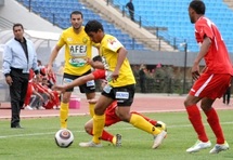 La violence des vestiaires gagne les pelouses : MAS-CODM ou quand des joueurs font la démonstration de l’excellence La violence des vestiaires gagne les pelouses : MAS-CODM ou quand des joueurs font la démonstration de l’excellence