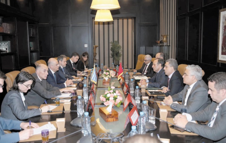 Le président de la Chambre des représentants s'entretient avec le ministre grec des Affaires étrangères Le président de la Chambre des représentants s'entretient avec le ministre grec des Affaires étrangères