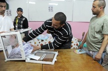 Législatives en Algérie : Une participation plus élevée que prévu