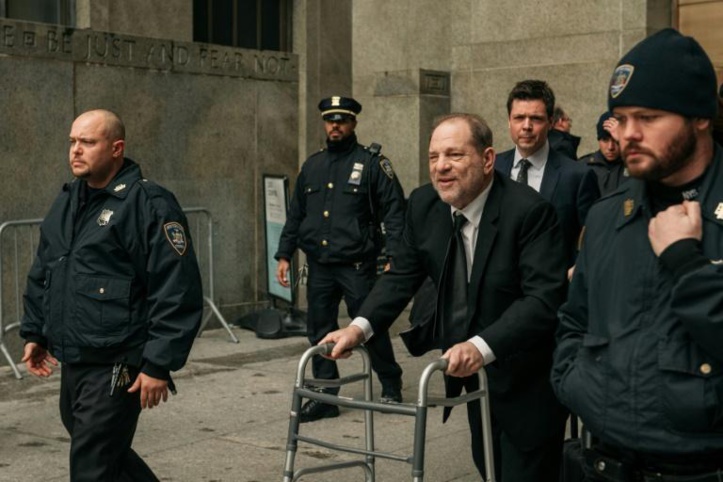 Au procès  Weinstein,  le rôle-clé des consultants  en jury Au procès  Weinstein,  le rôle-clé des consultants  en jury