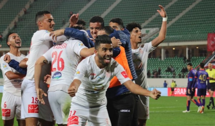 Fakhir part, le Hassania gagne Walid Regragui aux commandes de Dehil