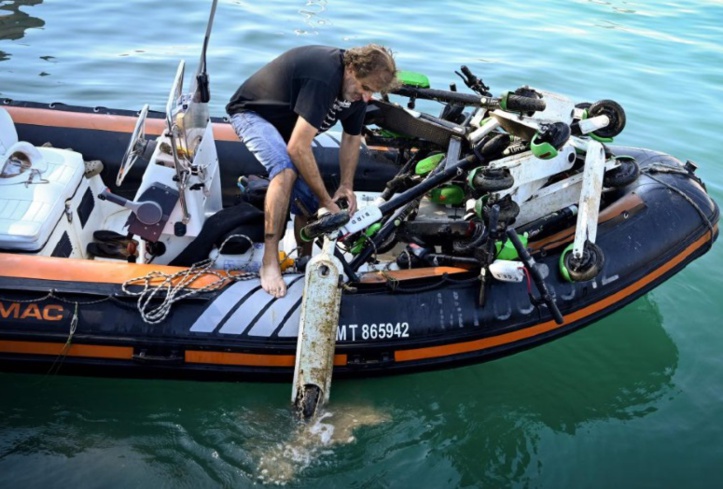 Ecologique pendant son utilisation, la trottinette électrique l’est un peu moins lors des phases de production et de recyclage Ecologique pendant son utilisation, la trottinette électrique l’est un peu moins lors des phases de production et de recyclage