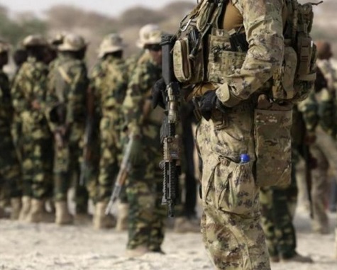 Paris au défi de convaincre le Pentagone de rester au Sahel