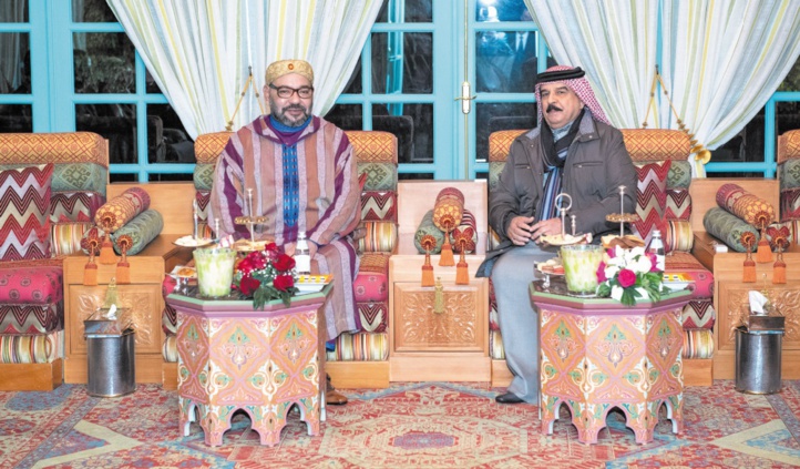 Rencontre entre S.M le Roi et le Souverain du Bahreïn