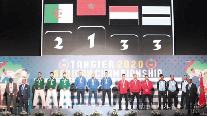 Consécration de la sélection marocaine au Championnat d'Afrique de karaté Consécration de la sélection marocaine au Championnat d'Afrique de karaté