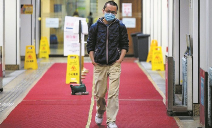 A Hong Kong, le combat du docteur Alfred Wong entre solitude et peur contre le Coronavirus
