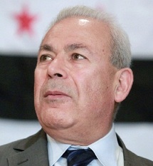 Crise syrienne : Le chef démissionnaire du CNS dénonce sa lenteur et ses divisions Crise syrienne : Le chef démissionnaire du CNS dénonce sa lenteur et ses divisions