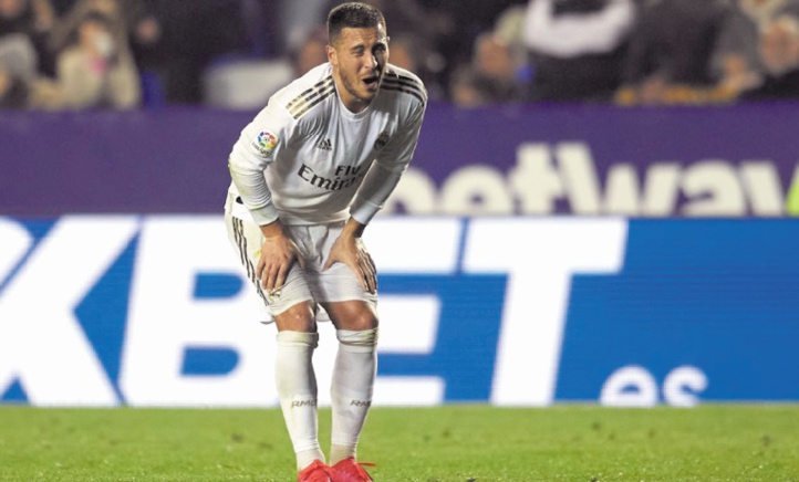 Eden Hazard Fissure de la cheville et gouffre d'inquiétudes Eden Hazard Fissure de la cheville et gouffre d'inquiétudes