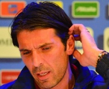 Groupe C : Buffon est redevenu "Gigi" Groupe C : Buffon est redevenu "Gigi"