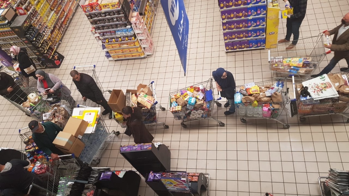 Quand les grandes surfaces  sont prises d’assaut à tort Quand les grandes surfaces  sont prises d’assaut à tort