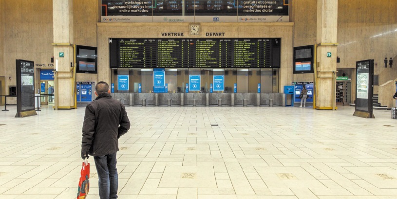 Dans une Europe confinée, la peur des ruraux face à l'invasion de citadins