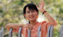 Aung San Suu Kyi est arrivée à Genève Aung San Suu Kyi est arrivée à Genève
