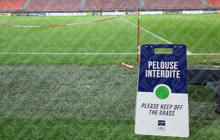 Faute de recettes, les clubs de foot menacés de faillite