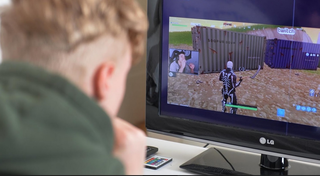 Les jeux vidéos en ligne, refuge par temps de confinement Les jeux vidéos en ligne, refuge par temps de confinement