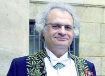 L'écrivain franco-libanais Amin Maalouf reçu à l'Académie française