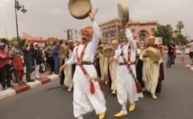 Coup d’envoi du 47ème Festival national des arts populaires : Grande parade à l’ouverture de la fête des traditions Coup d’envoi du 47ème Festival national des arts populaires : Grande parade à l’ouverture de la fête des traditions
