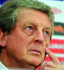 Hodgson: "l'arbitre n'a pas de ralenti" Hodgson: "l'arbitre n'a pas de ralenti"