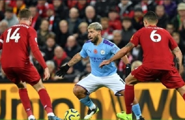Le gouvernement britannique appelle les joueurs de foot à réduire leur salaire