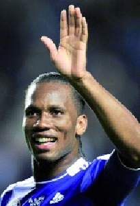 Le foot redore son image avec Drogba, mais à quel prix ?