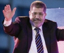 Le monde salue l’élection du nouveau chef d’Etat égyptien : Morsi s’engage à être le président “de tous les Egyptiens” Le monde salue l’élection du nouveau chef d’Etat égyptien : Morsi s’engage à être le président “de tous les Egyptiens”