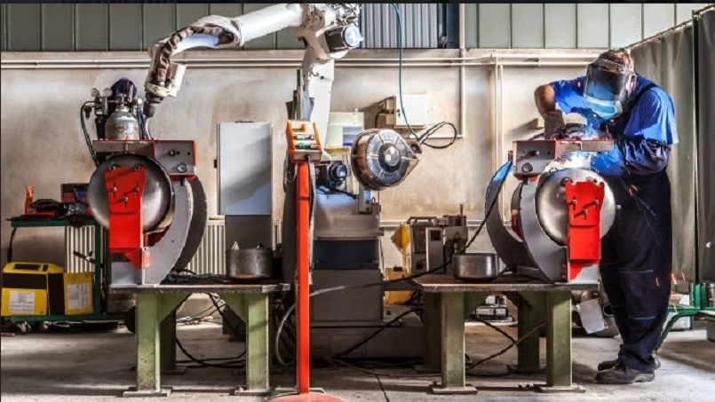 L’IPPIEM hors raffinage de pétrole s’est orienté à la baisse après trois mois de hausse L’IPPIEM hors raffinage de pétrole s’est orienté à la baisse après trois mois de hausse