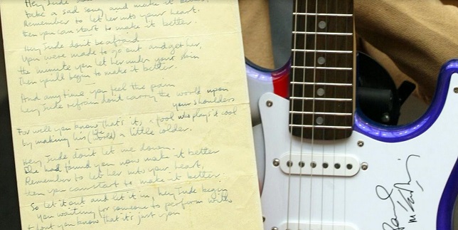 Les paroles manuscrites du “Hey Jude” des Beatles vendues 910.000 dollars