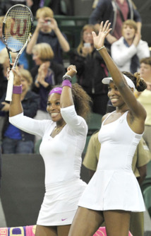 Wimbledon est une affaire de la famille Williams: Et de cinq pour Serena qui égale Venus Wimbledon est une affaire de la famille Williams: Et de cinq pour Serena qui égale Venus