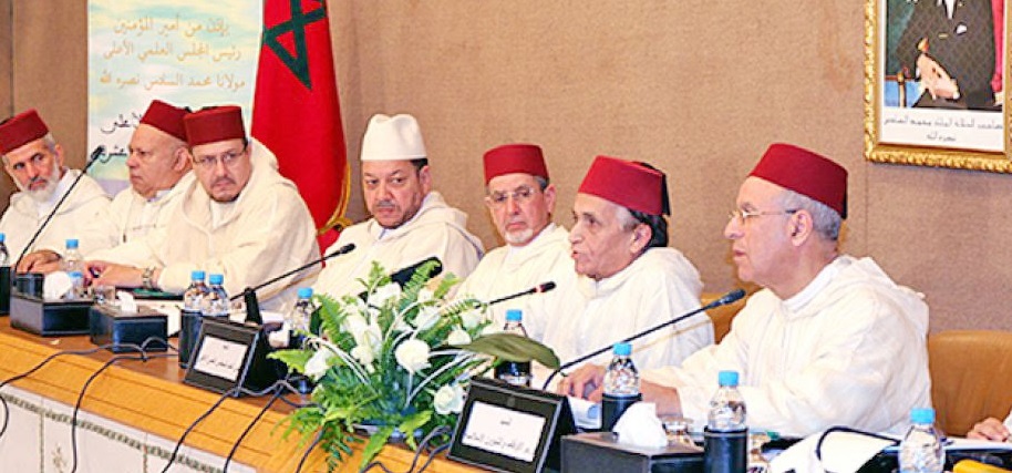 Le Conseil supérieur des Oulémas émet une Fatwa sur l'accomplissement des Tarawih Le Conseil supérieur des Oulémas émet une Fatwa sur l'accomplissement des Tarawih