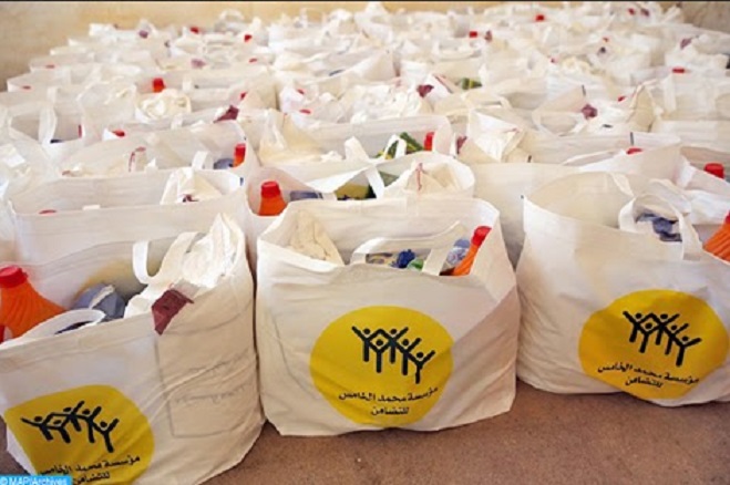 L’opération de distribution alimentaire du Ramadan se poursuit sur les chapeaux de roues