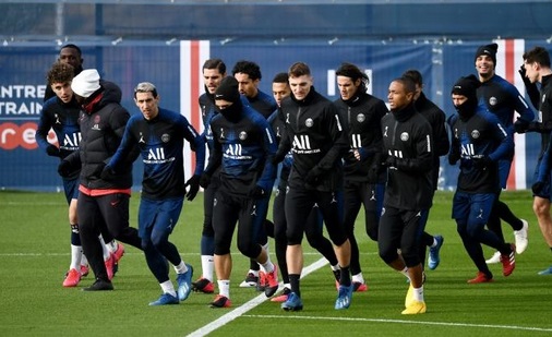 Ligue 1: Pourquoi la baisse des salaires tarde-t-elle ? Ligue 1: Pourquoi la baisse des salaires tarde-t-elle ?