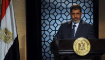 Annonce imminente de la composition du gouvernement  : Mohamed Morsi nomme Hicham Kandil, nouveau Premier ministre égyptien Annonce imminente de la composition du gouvernement  : Mohamed Morsi nomme Hicham Kandil, nouveau Premier ministre égyptien