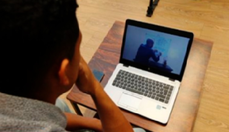 Programmation à Laâyoune de plusieurs activités culturelles et artistiques à distance