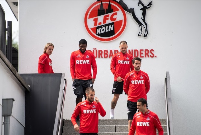 Dix cas de Covid-19 dans des clubs allemands Dix cas de Covid-19 dans des clubs allemands