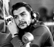 Che Guevara: Le médecin, le révolutionnaire et le politicien