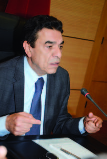 Le ministre de l’Education nationale fait le point avec « Libé » : Plan d’urgence, réforme du système éducatif, dialogue social … Le ministre de l’Education nationale fait le point avec « Libé » : Plan d’urgence, réforme du système éducatif, dialogue social …
