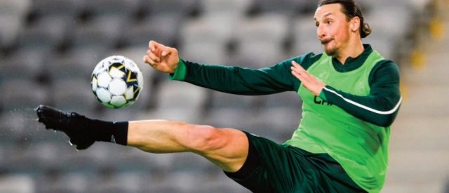 Entre entraînements et rumeurs, la vie presque normale d'Ibrahimovic en Suède Entre entraînements et rumeurs, la vie presque normale d'Ibrahimovic en Suède