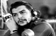 Che Guevara : Le médecin, le révolutionnaire et le politicien