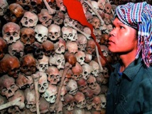 Tourisme macabre sur les traces des dirigeants khmers rouges
